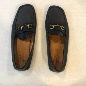 GUCCI Loafers